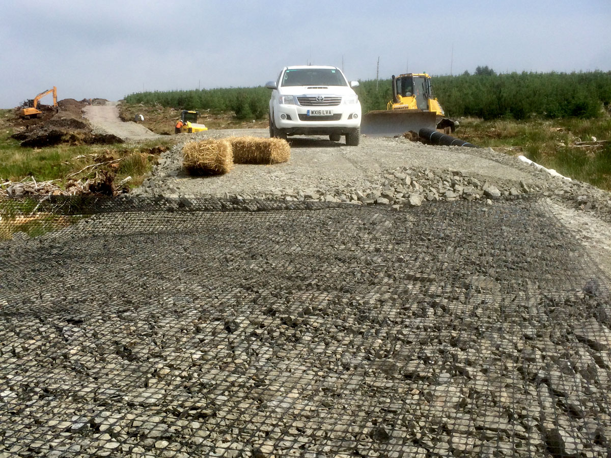 Cumnock haul road installation using MultiTrack and SX Grid
