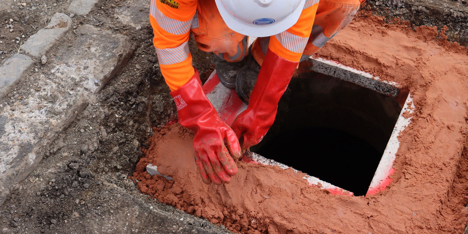 Creating a bed of mortar with UniPak