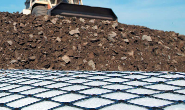 Geocomposite grid being used on a construction site